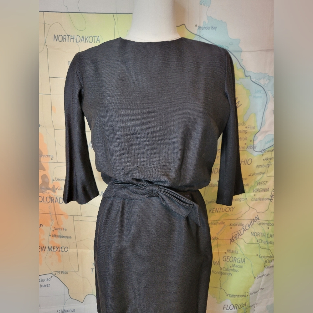 Vintage 1950s Neiman Marcus Elegant Black Dress With Bow Detail On Front - Picture 2 of 16